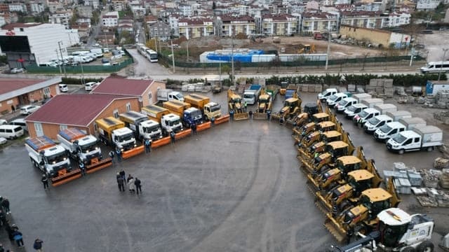 Gebze’de Kar Alarmı: 425 Personel ve 73 Araçla Teyakkuz